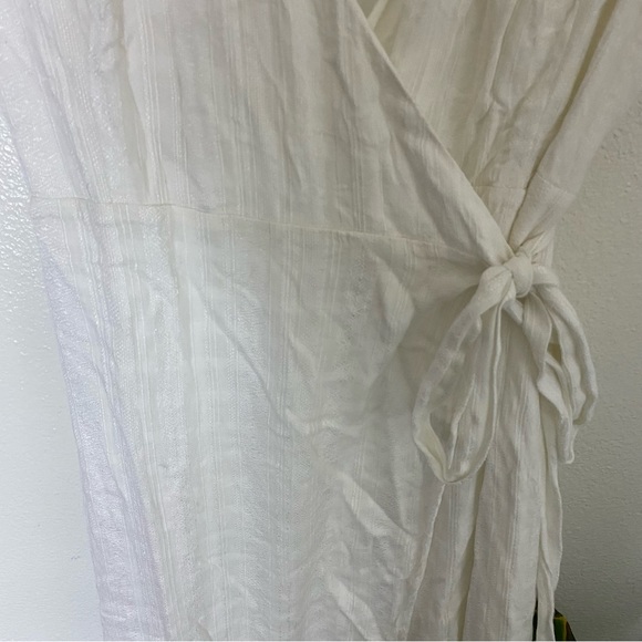 ) L Space GOA Womens Wrap Dress Size L White Cap Sleeve High Low Hem Coast… - Picture 14 of 16